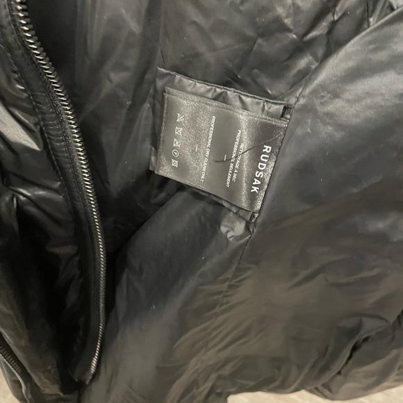 Beautiful woman’s Rudsak coat - Picture 5 of 6